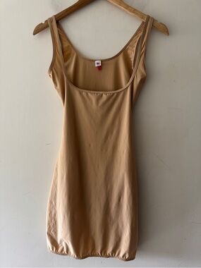 Spanx Star Power‎ Body Shapewear Nude Tan Knee Length